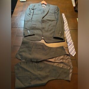 4 piece Calvin Klein suit set